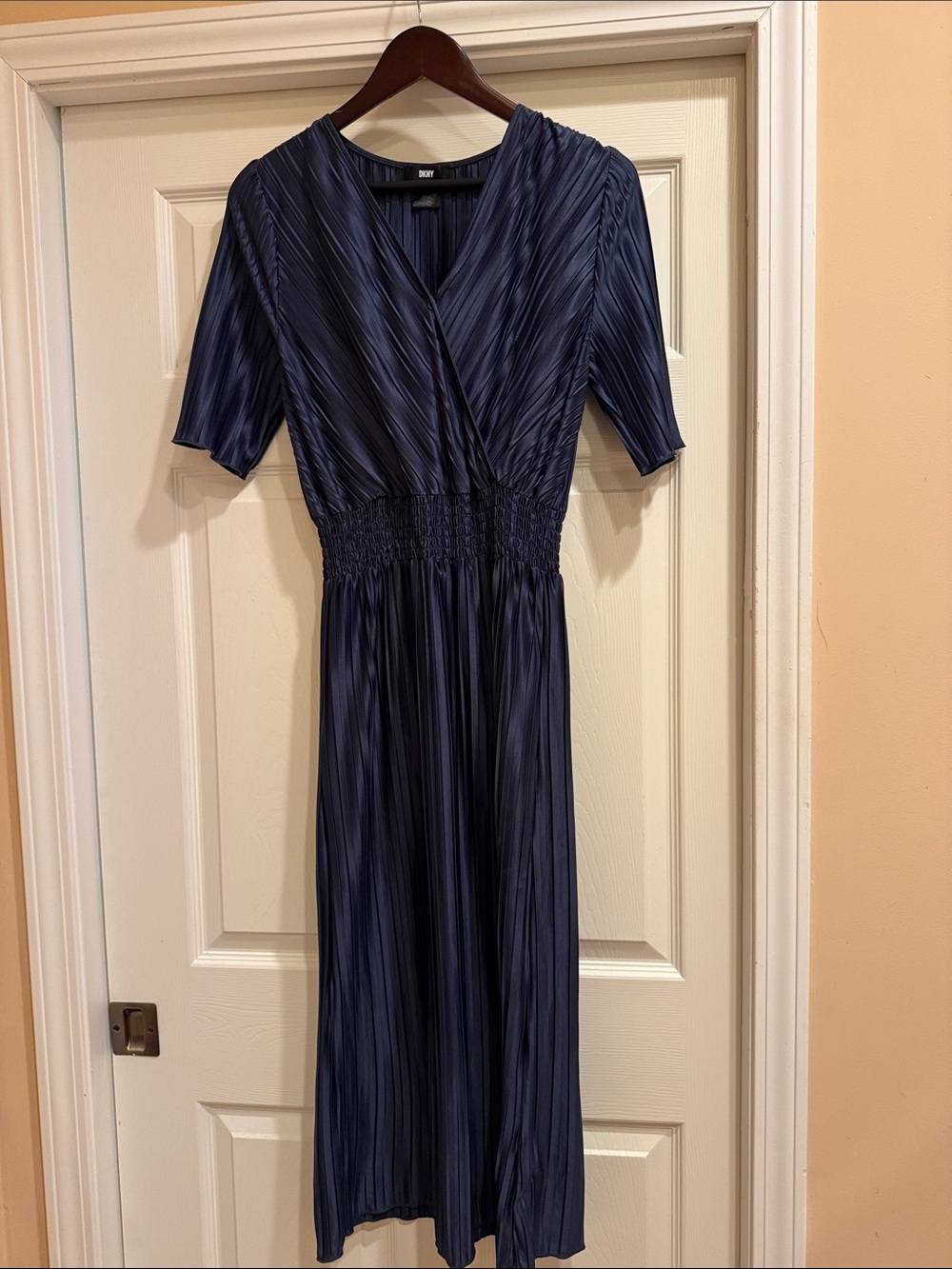 DKNY Elegant Navy Pleated Silky Dress with Smocked Waist - Sz 12-14